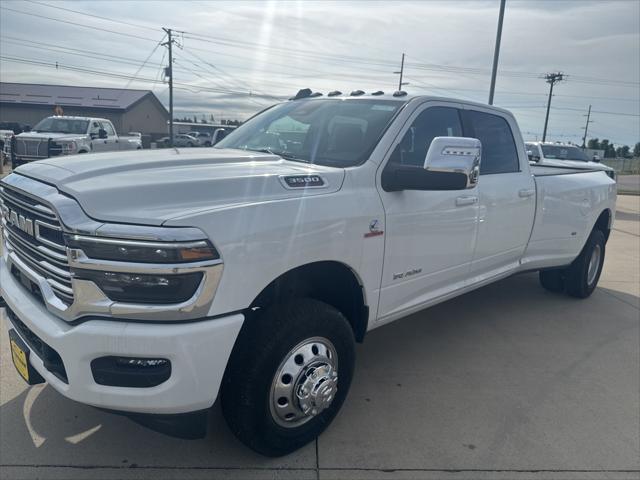 2026 Ram 3500 Laramie Crew Cab 4x4 8' Box