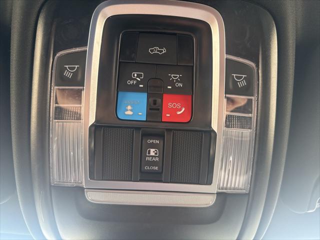 2026 Ram 3500 Laramie Crew Cab 4x4 8' Box
