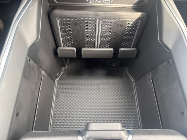 2026 Ram 3500 Laramie Crew Cab 4x4 8' Box