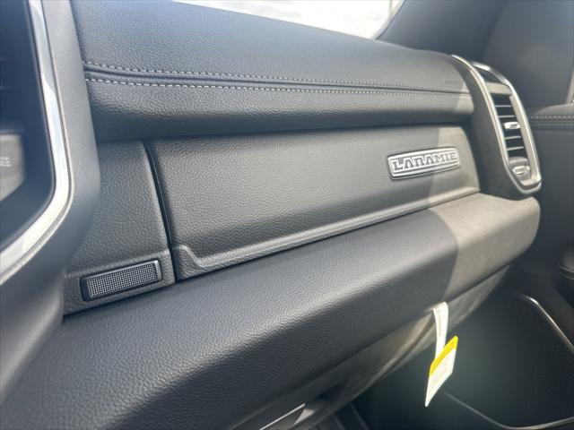 2026 Ram 1500 Laramie Crew Cab 4x4 5'7" Box