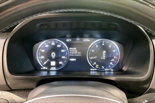 2020 Volvo XC90 T5 Momentum 7 Passenger