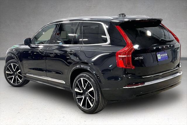 2023 Volvo XC90 B5 Plus