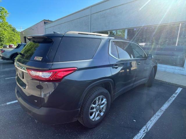 2020 Chevrolet Traverse AWD LT Cloth