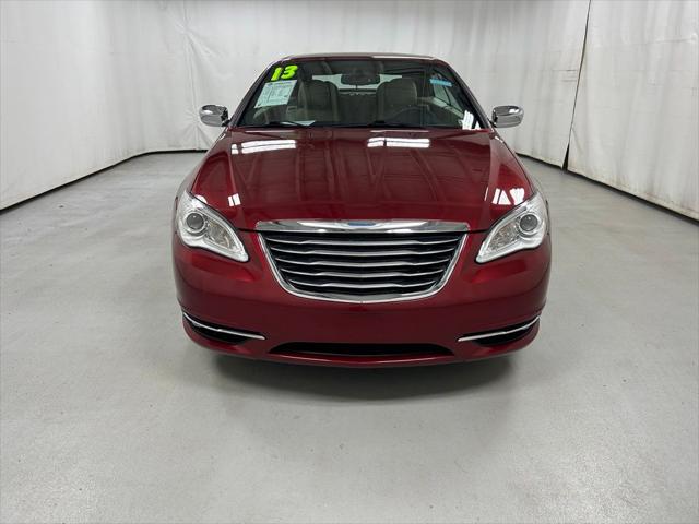 2013 Chrysler 200 Limited
