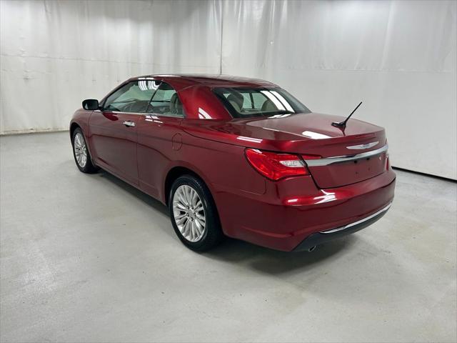 2013 Chrysler 200 Limited