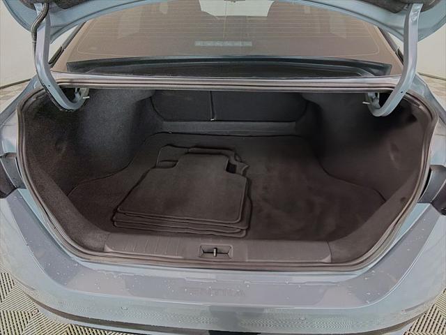 2024 Nissan Sentra SR Xtronic CVT