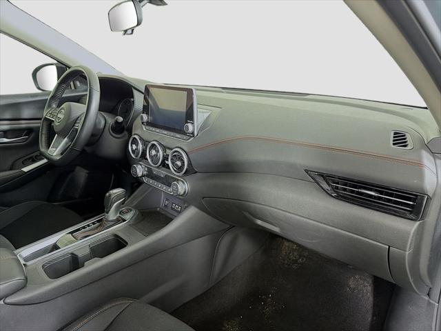 2024 Nissan Sentra SR Xtronic CVT