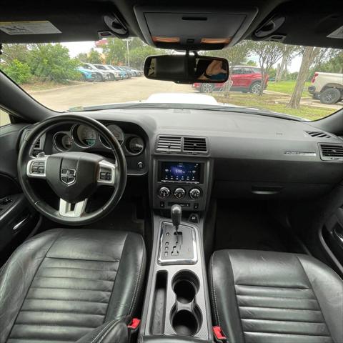 2013 Dodge Challenger R/T Plus
