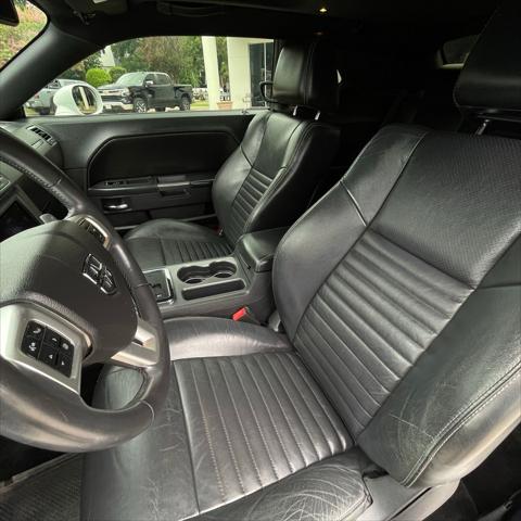 2013 Dodge Challenger R/T Plus
