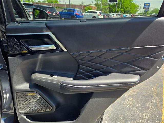 2026 Mitsubishi Outlander PHEV Black Edition S-AWC