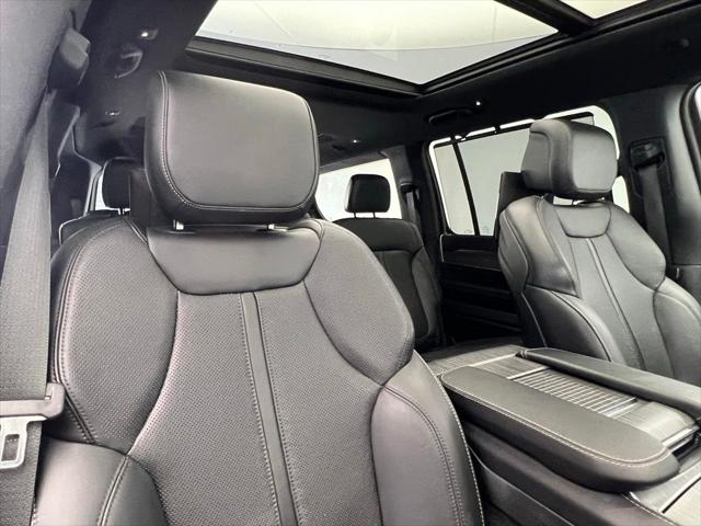 2023 Jeep Wagoneer Series III 4x4