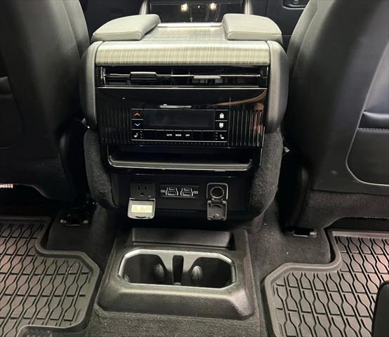 2023 Jeep Wagoneer Series III 4x4