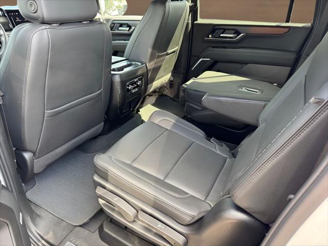 2025 GMC Yukon XL 4WD Denali