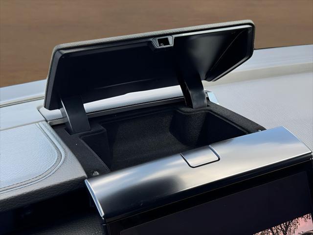 2025 GMC Yukon XL 4WD Denali