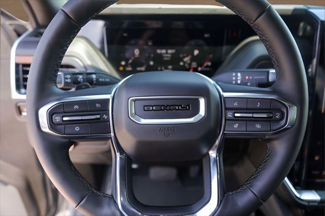 2025 GMC Yukon XL 4WD Denali