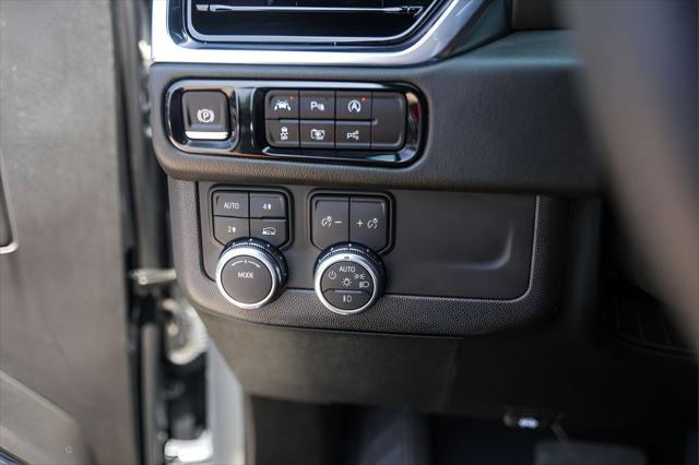 2025 GMC Yukon XL 4WD Denali