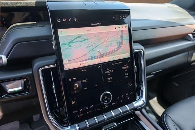 2025 GMC Yukon XL 4WD Denali