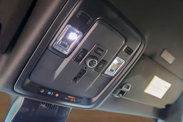 2025 GMC Yukon XL 4WD Denali