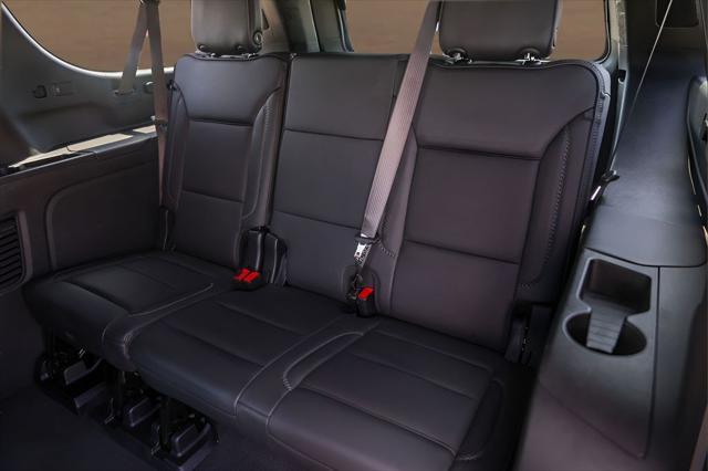 2025 GMC Yukon XL 4WD Denali