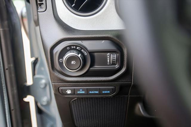 2025 Jeep Wrangler 4xe Willys 4xe