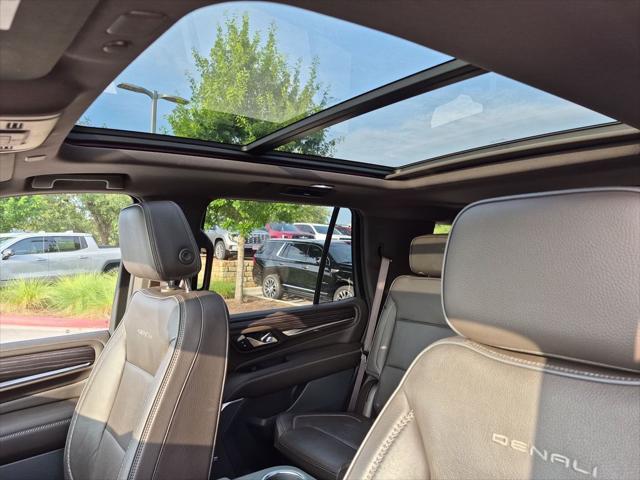 2022 GMC Yukon 4WD Denali