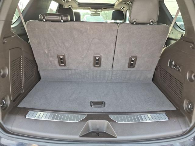 2022 GMC Yukon 4WD Denali
