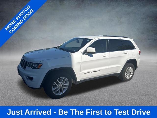2017 Jeep Grand Cherokee Laredo 4x4 2017 Jeep Grand Cherokee Laredo 4x4