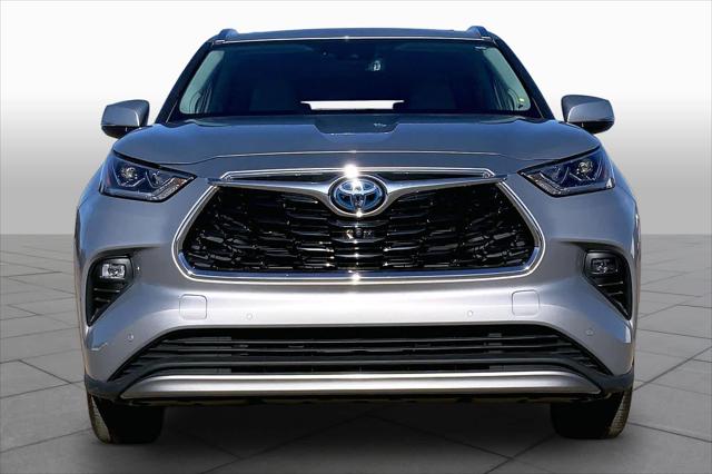 Used 2020 Toyota Highlander Hybrid Platinum For Sale in Lubbock, TX