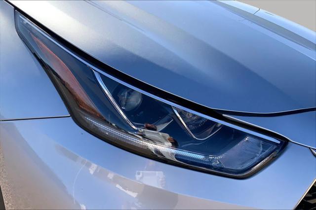 Used 2020 Toyota Highlander Hybrid Platinum For Sale in Lubbock, TX