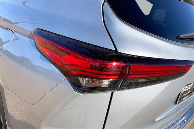 Used 2020 Toyota Highlander Hybrid Platinum For Sale in Lubbock, TX