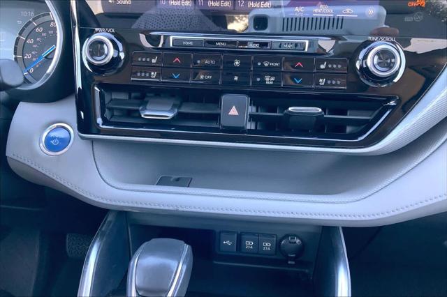 Used 2020 Toyota Highlander Hybrid Platinum For Sale in Lubbock, TX