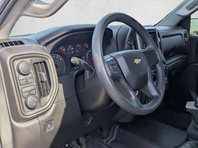 2025 Chevrolet Silverado 1500 4WD Crew Cab Short Bed Custom