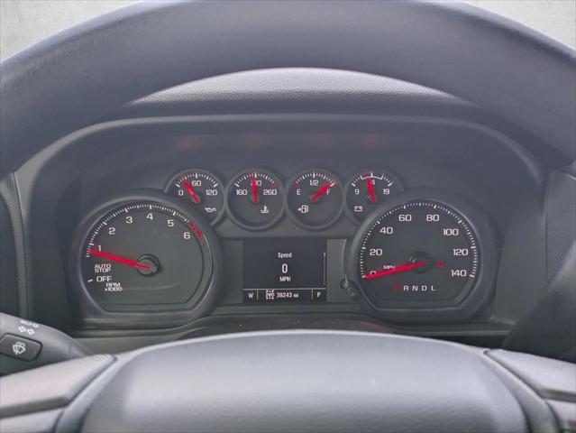 2025 Chevrolet Silverado 1500 4WD Crew Cab Short Bed Custom
