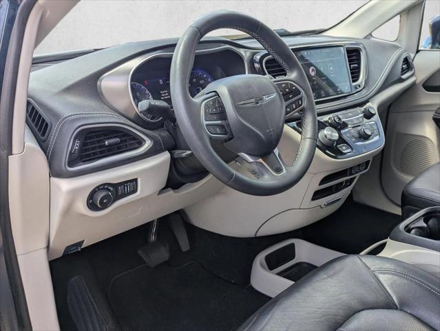 2022 Chrysler Pacifica Touring L AWD