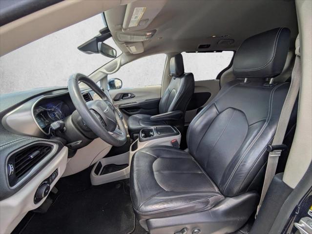 2022 Chrysler Pacifica Touring L AWD