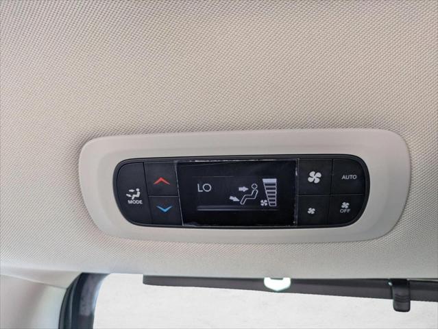 2022 Chrysler Pacifica Touring L AWD