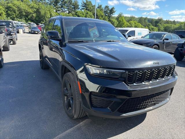 2023 Jeep Grand Cherokee Altitude X 4x4 2023 Jeep Grand Cherokee Altitude X 4x4