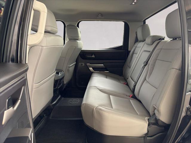 2024 Toyota Tundra SR5 - Photo 13