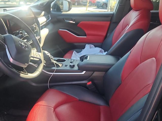 2024 Toyota Highlander XSE 2024 Toyota Highlander XSE