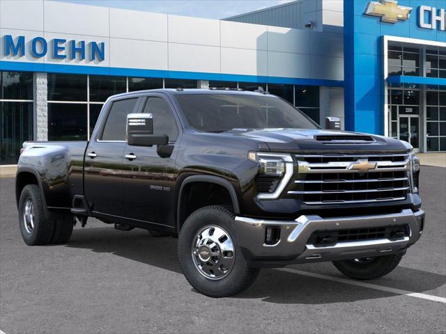 2026 Chevrolet Silverado 3500 HD LTZ - Photo 7