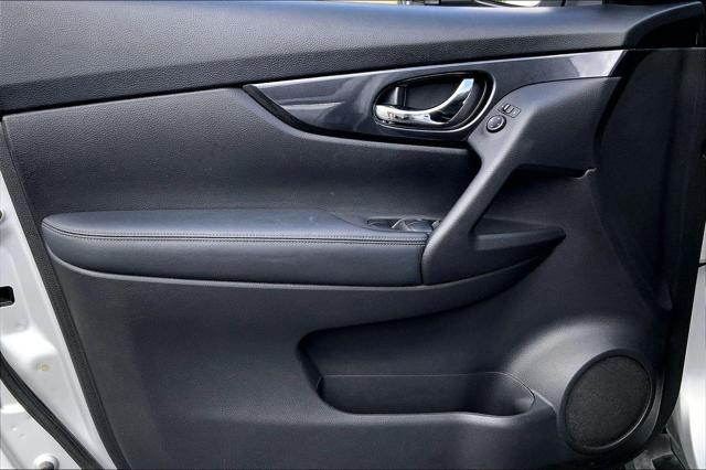 2020 Nissan Rogue SV FWD