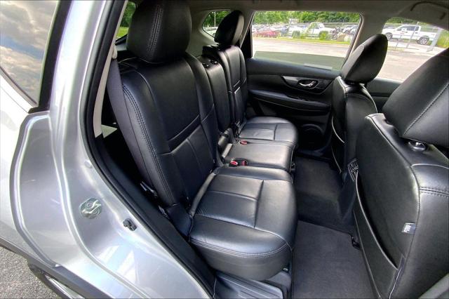 2020 Nissan Rogue SV FWD