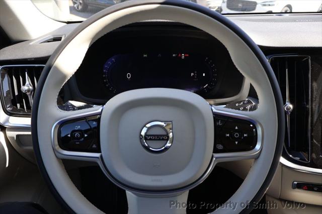 2026 Volvo V60 Cross Country Plus, B5 AWD Gas (mild hybrid)