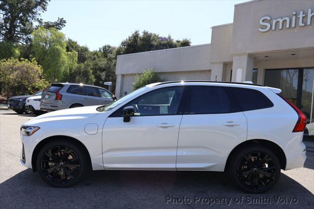 2026 Volvo XC60 Plug-In Hybrid Black Edition Ultra, T8 AWD Electric/Gasoline, Dark