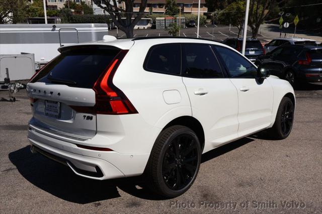 2026 Volvo XC60 Plug-In Hybrid Black Edition Ultra, T8 AWD Electric/Gasoline, Dark