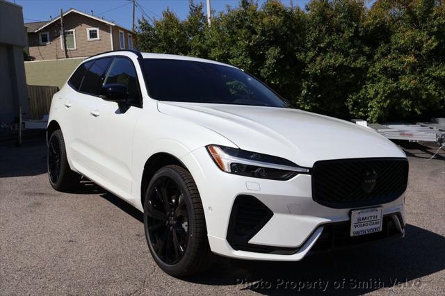 2026 Volvo XC60 Plug-In Hybrid Black Edition Ultra, T8 AWD Electric/Gasoline, Dark