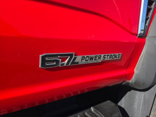 2023 Ford F-550 XLT