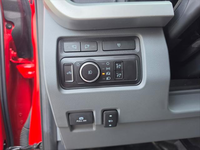 2023 Ford F-550 XLT