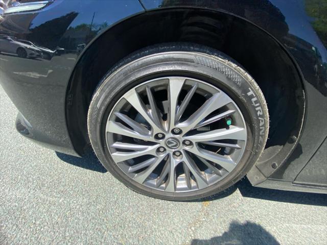 2019 Lexus ES 350 Unknown