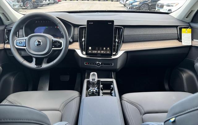 2026 Volvo XC90 Core, B5 AWD Gas (mild hybrid), Gasoline, Bright, 7 Seats